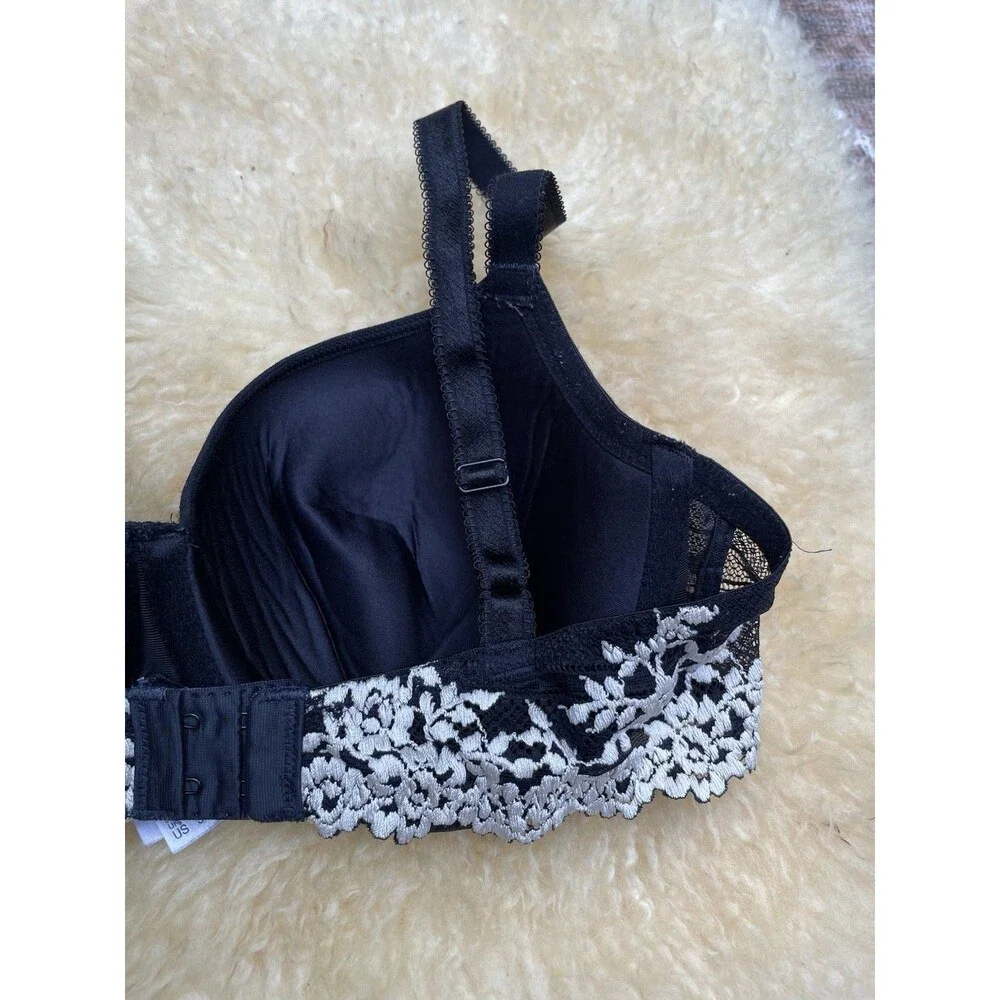 Wacoal 38C Embrace Contour Underwire Bra 853191 Black Cream Lace Floral